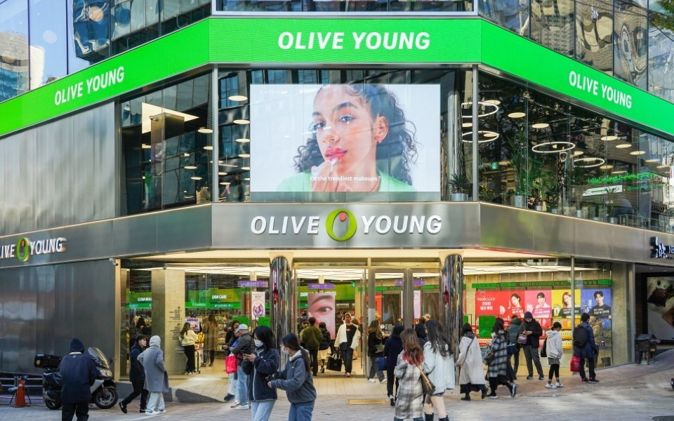 OLIVE YOUNG明洞店がリニューアルオープン☆