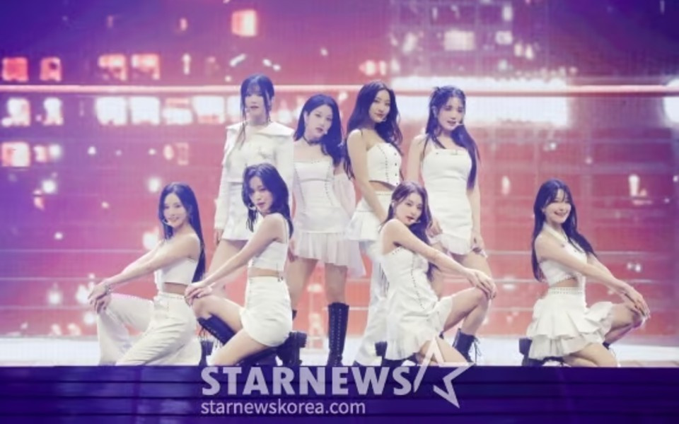 fromis_9の5メンバーが新事務所と契約！