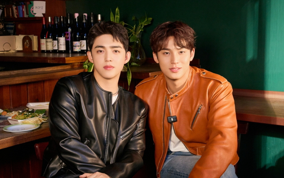 SEVENTEEN エスクプスXミンギュ、アブダビの夜を熱く飾ったヘッドライナー