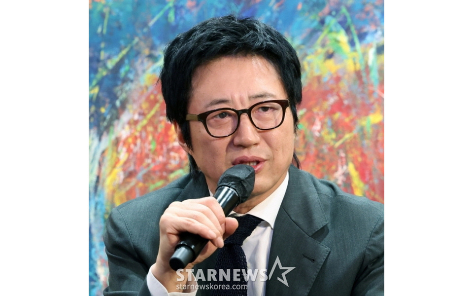 「疑いの目があった」…画家になったパク・シニャン、22歳の「歯科医志望」の娘へ向けた愛情