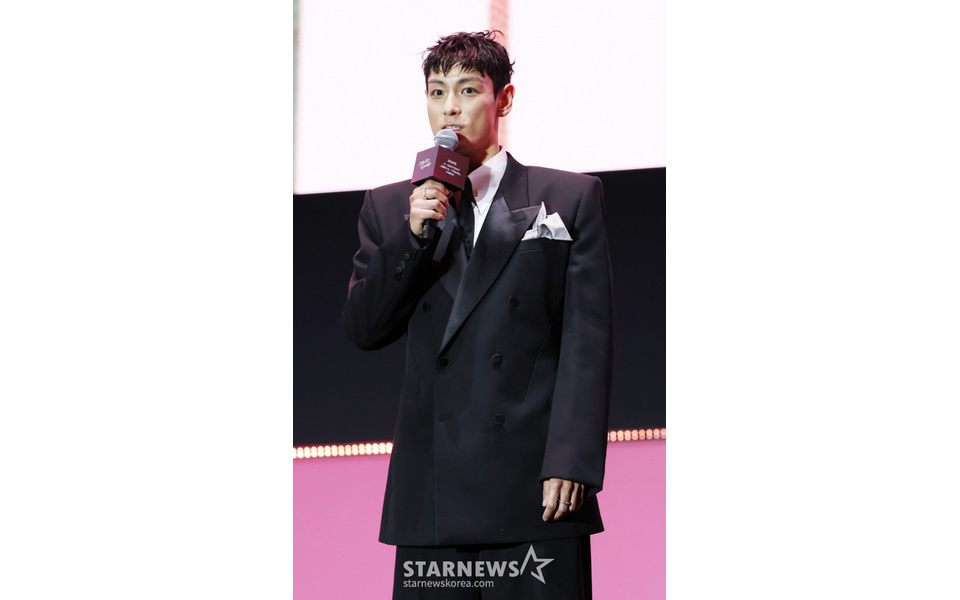 T.O.P、BIGBANG 20周年活動に口を開く「一緒にステージには立てないが…メンバーを応援」