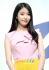 IU、マネージャーの結婚式で祝歌のプレゼント