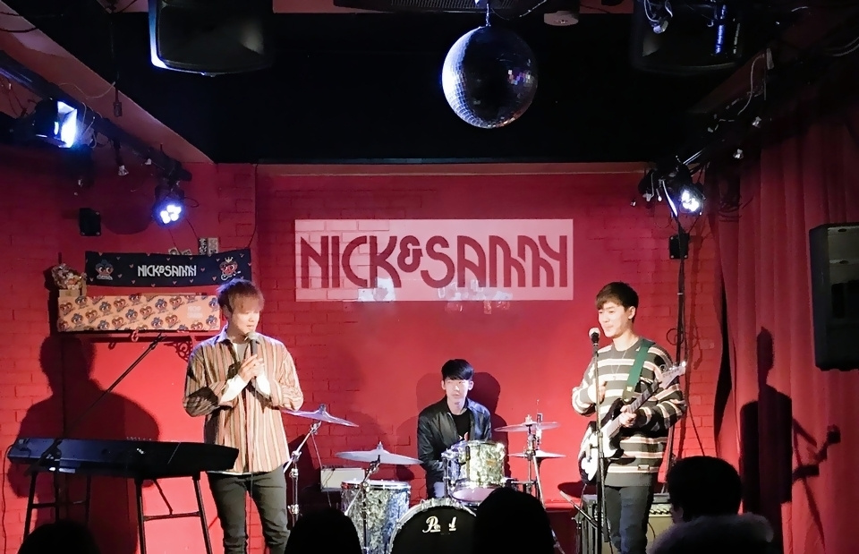 NICK&SAMMY、2週間の初来日ライブがスタート！