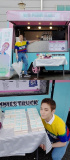 KEY、誕生日を迎え"フードトラックカフェ"公開