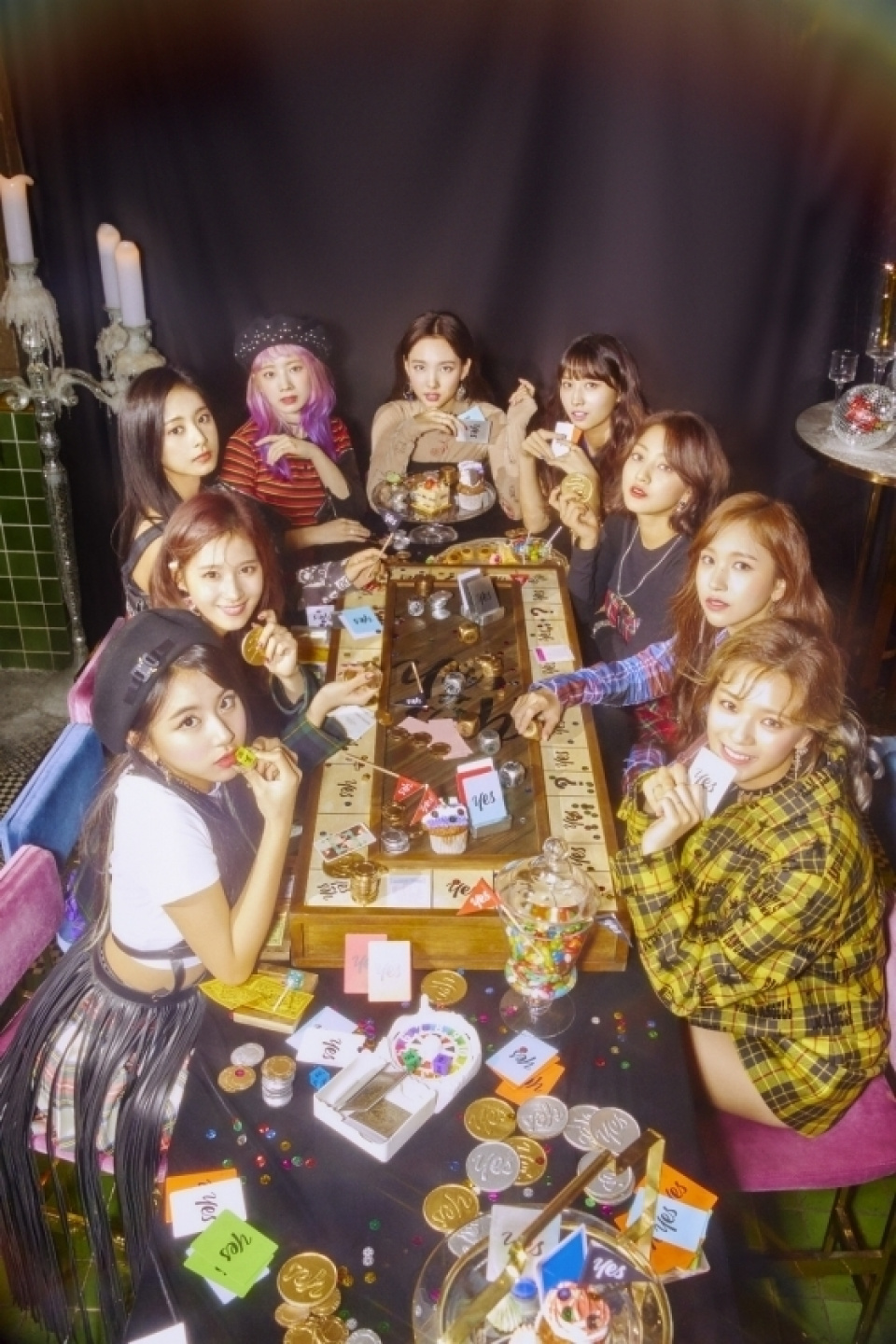 TWICE、“過去最短”東京ドーム公演が決定