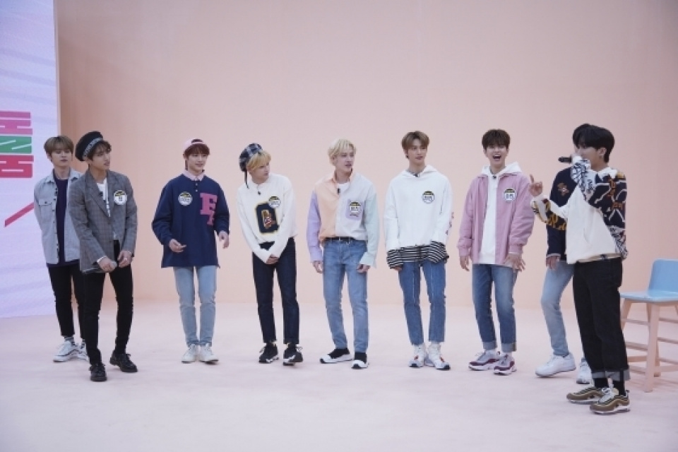 『アイドルルーム』Stray Kids、TWICEとITZYダンスをカバー