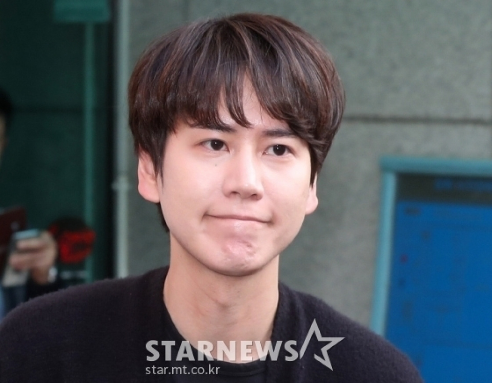 キュヒョン、新感覚音楽番組の単独MCに