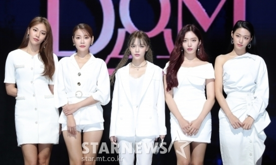 AOA、明日予定されていたショーケースの中止を発表