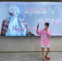 SUPER JUNIORキム・ヒチョル、ファンのプレゼント電子看板前で認証ショット