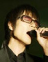 エスジン、音響操作「NO」歌唱力で勝負