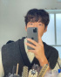 キム・ウビン、自撮り写真で近況公開