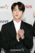 BTS JIN、K-POPアイドルビジュアルキング…半数を超える支持1位独走