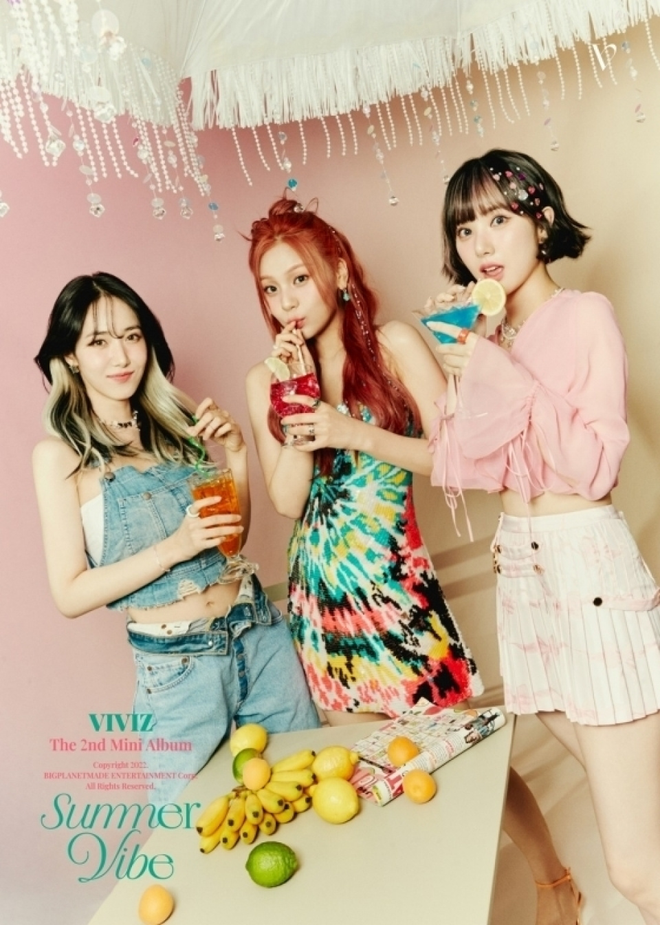 VIVIZ、華やかな夏の新曲でカムバック