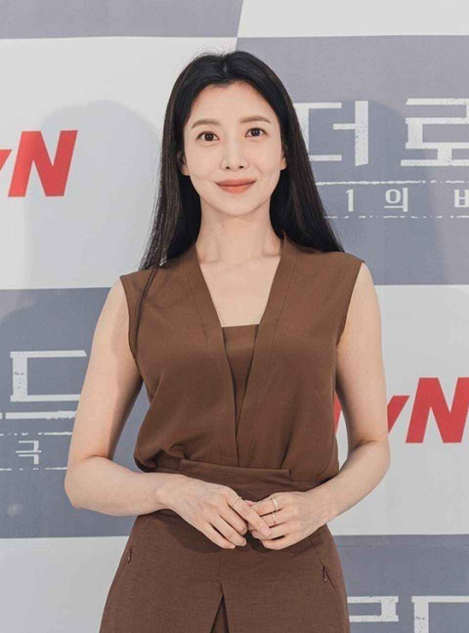 ユン・セア、故ヨム・ドンホンを哀悼 韓流ニュース 韓流大好き!