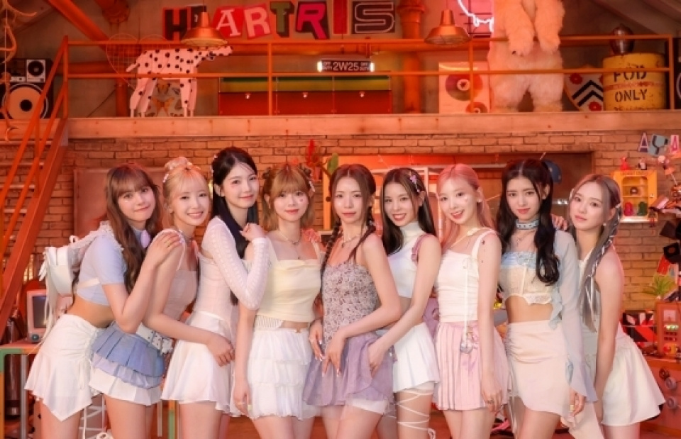 NiziU、韓国デビュー曲MV再生回数1000万回を突破！ | 韓流