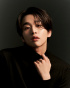 キム・ユヌ、少年・男性美共存の新しいプロフィール公開