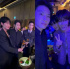 DEX、人気スターたちとイベントで交流