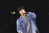 BTSジン、ステージでSUGAを定位置へ誘導…LA公演の映像が話題