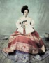ハン・ゴウン、写真集で魅惑的な韓服姿を公開 