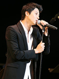 LEE DONG GUN 2008 DEBUT CONCERT IN JAPAN2