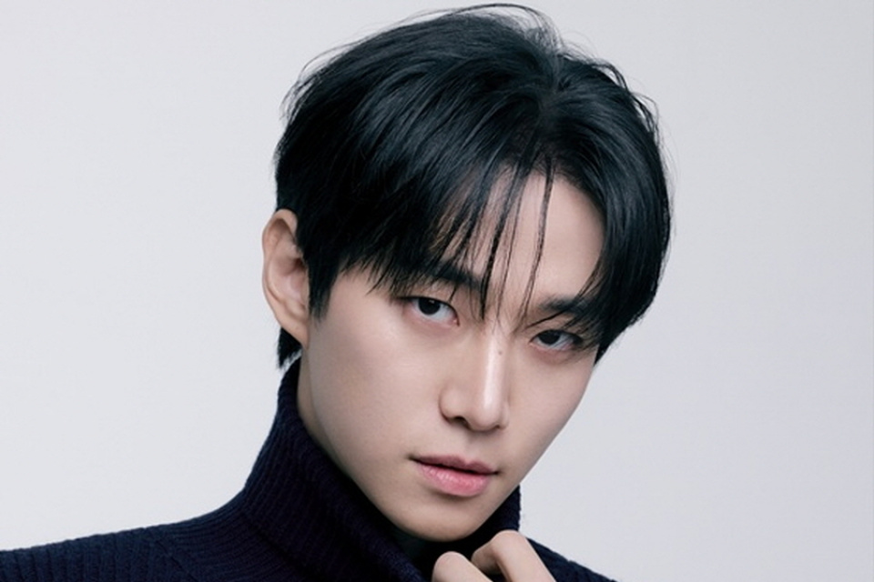 『テプン商事』イ・ジュノ、ム・ジンソンとの思いがけない“ロマンス” 「目の前に唇が…むずむずした」