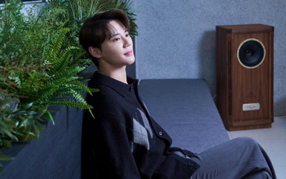 ジュンス「いつもカッコいい役ばかり？『ビートルジュース』で枠を壊したかった」