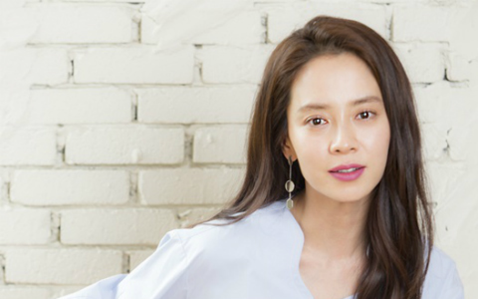 Song Ji Hyo.