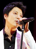 LEE DONG GUN 2008 DEBUT CONCERT IN JAPAN1